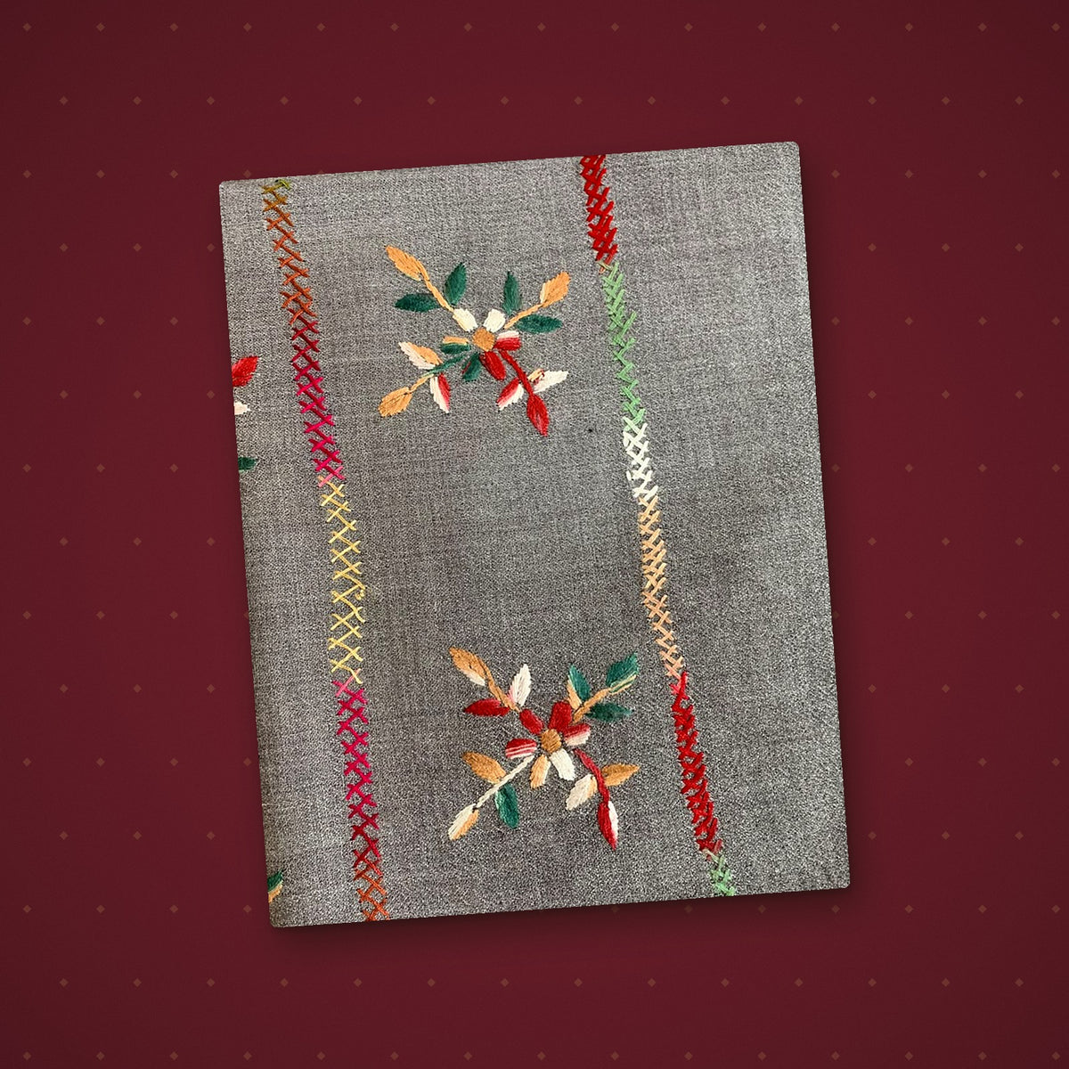 Handwoven 100% pure wool Swati shawl for women from Islampur, Swat - design WS130012